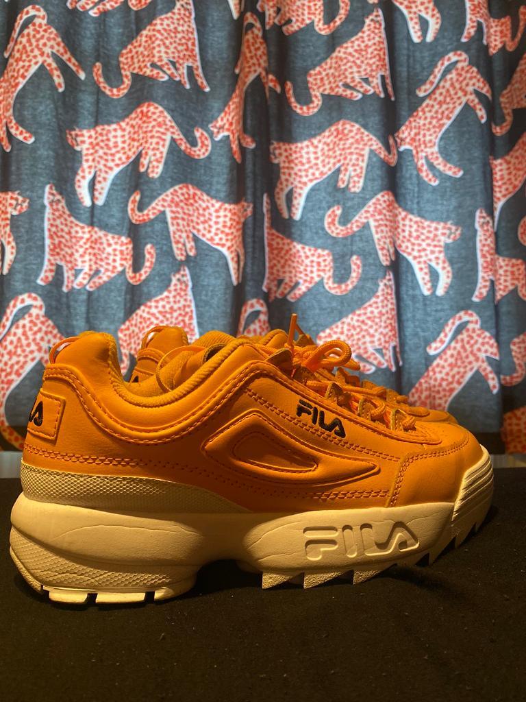 fila trainers size 7